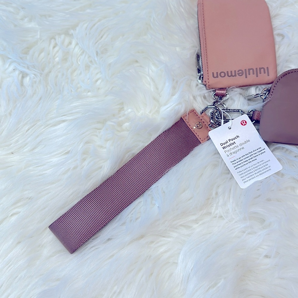 Lululemon Dual Pouch Wristlet NWT *LAST ONE!!* Pink Pastel/Twilight Rose  NWT - Picture 5 of 5